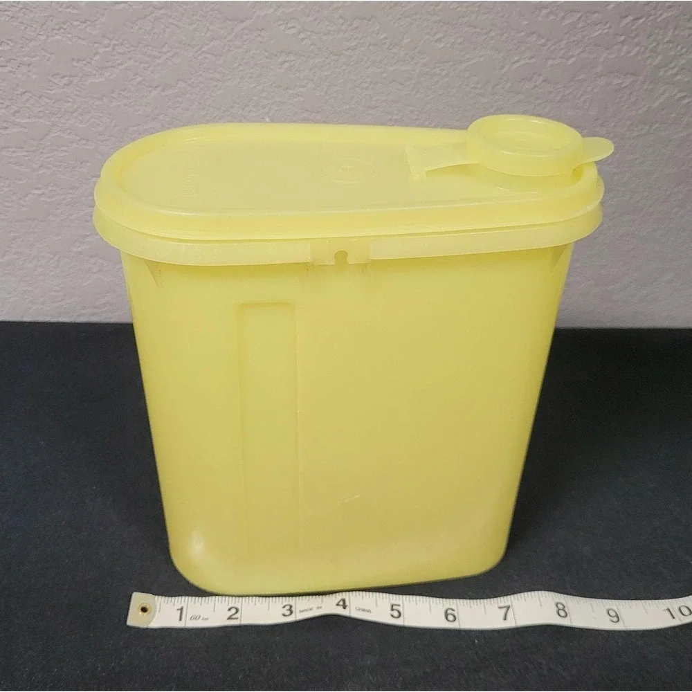 Tupperware message any quart